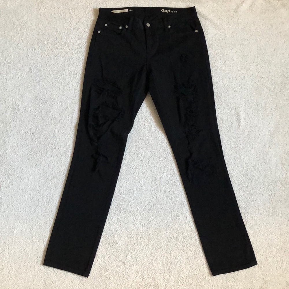 GAP 1969 Distressed 100% Cotton Girlfriend Jean